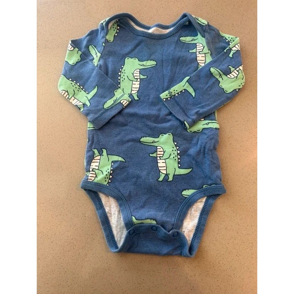 Carter’s alligator, long sleeve onesie size 12 month